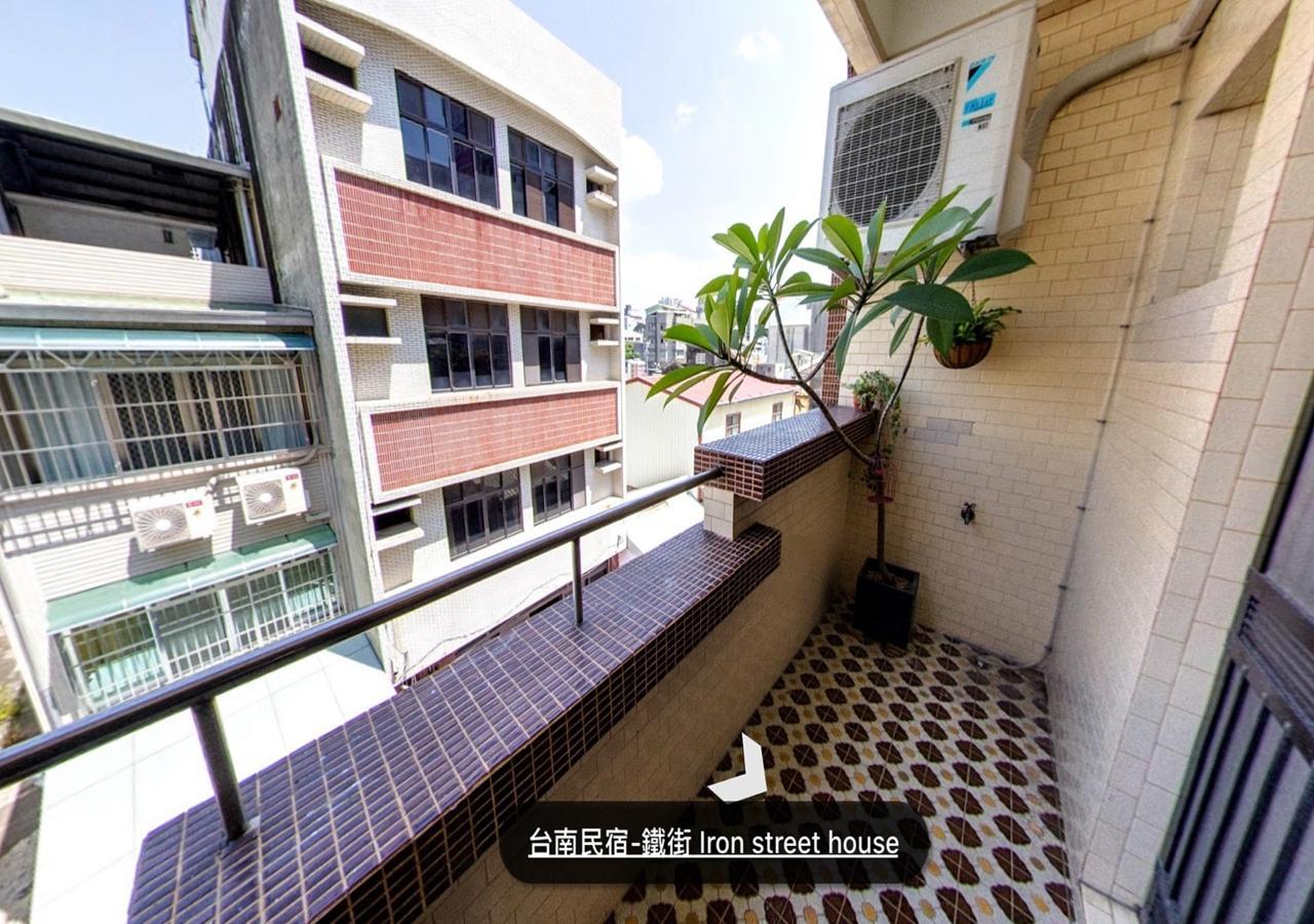 Iron St. House Apartment Tainan Exterior photo